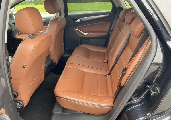 Ford Mondeo cena 29900 przebieg: 218000, rok produkcji 2011 z Kutno małe 781